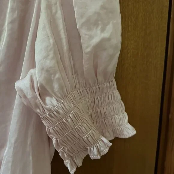 Light pink shell blouse for work or play - Picture 3 of 7